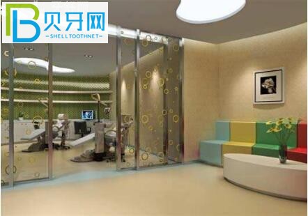 烏魯木齊美奧口腔收費貴嗎